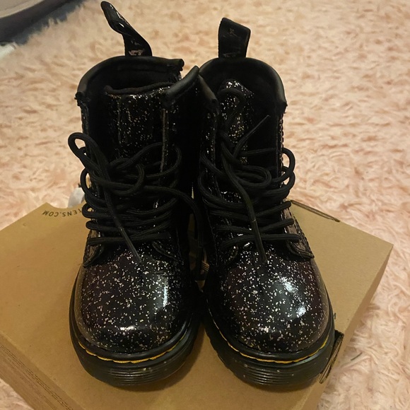 TODDLER 1460 GLITTER LACE UP BOOTS size 7 - Picture 8 of 9